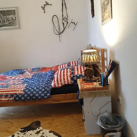 Chrom Ranch Reiterhof Oda ve Kahvaltı 3*