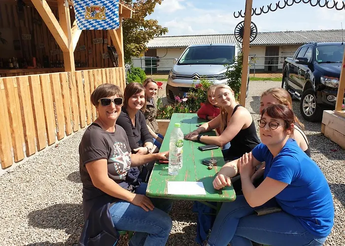 Chrom Ranch Reiterhof Bed & Breakfast 3*