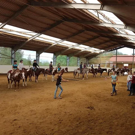 Chrom Ranch Reiterhof * Мемминген