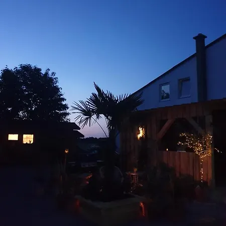 Chrom Ranch Reiterhof 3* Memmingen