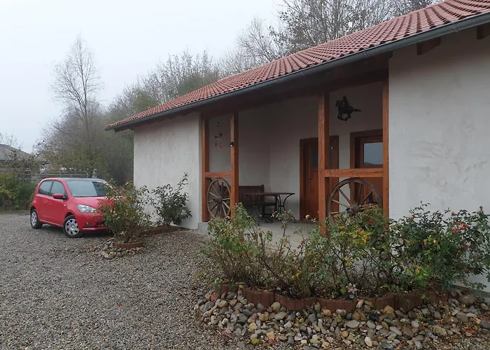 Chrom Ranch Reiterhof Bed and Breakfast Μέμμινγκεν